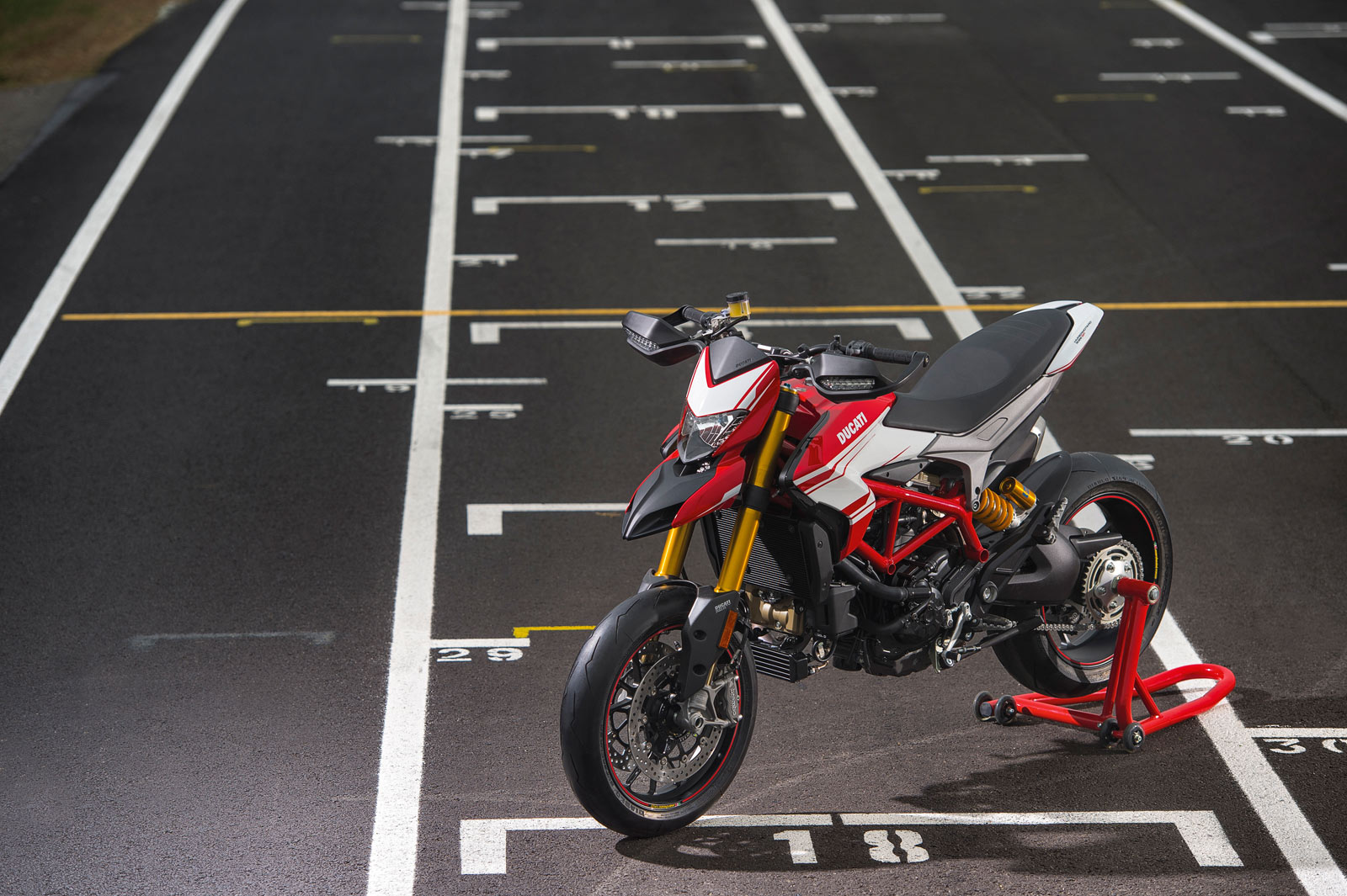 Ducati Hypermotard SP 939 del 2016