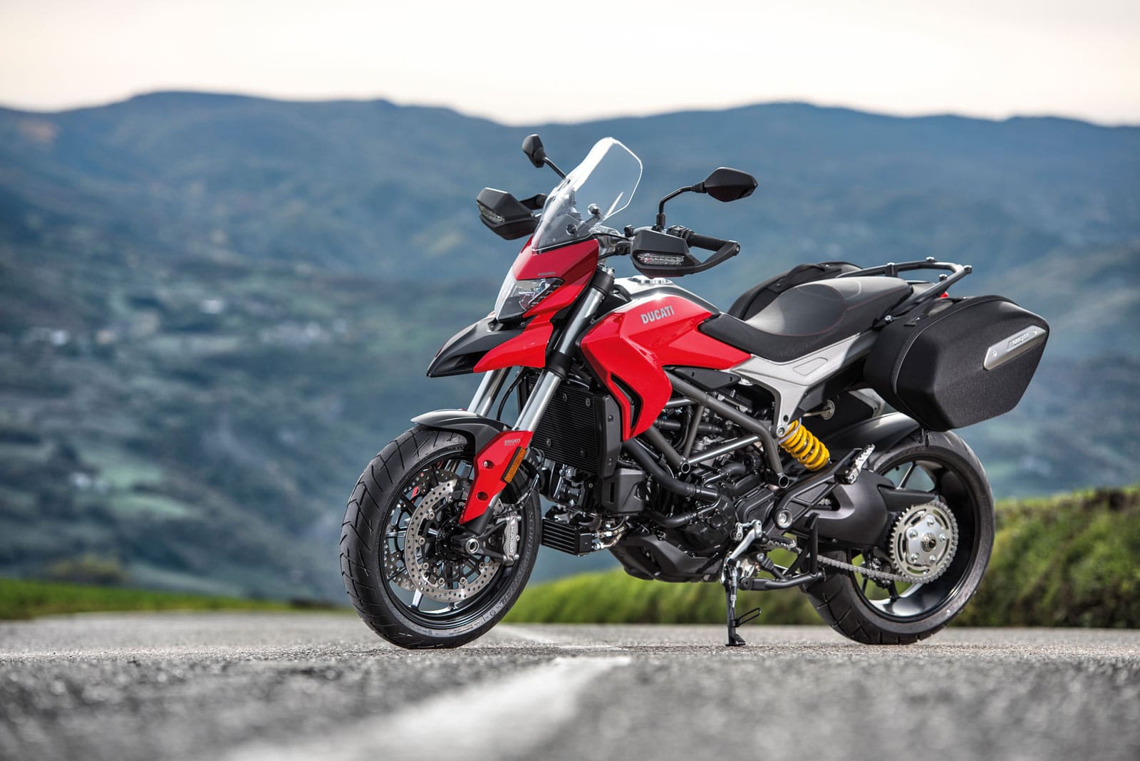 Ducati Hyperstrada 939 del 2016